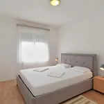 Stefko 2071 Appartamento Fažana