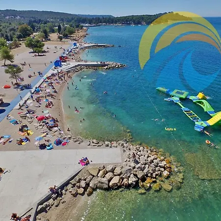 Stefko 2071 アパート Fažana