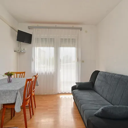 Stefko 2071 Lägenhet